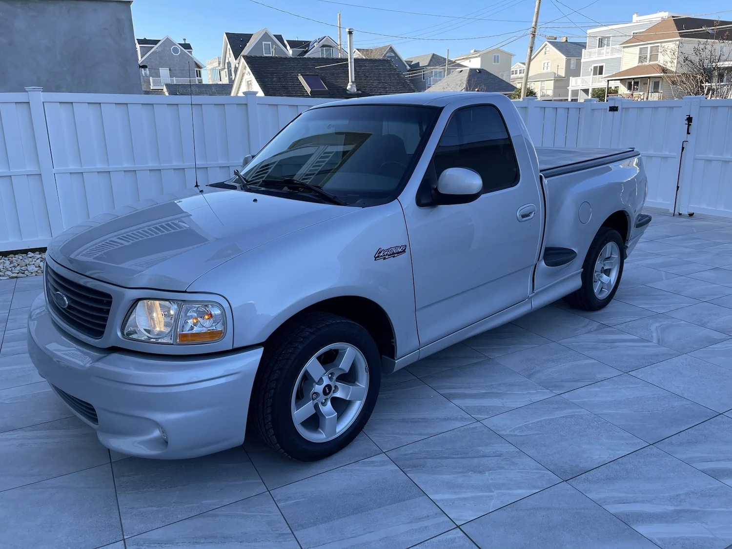 2002 Ford F-150 SVT Lightning With Just 4K Miles Up For Auction