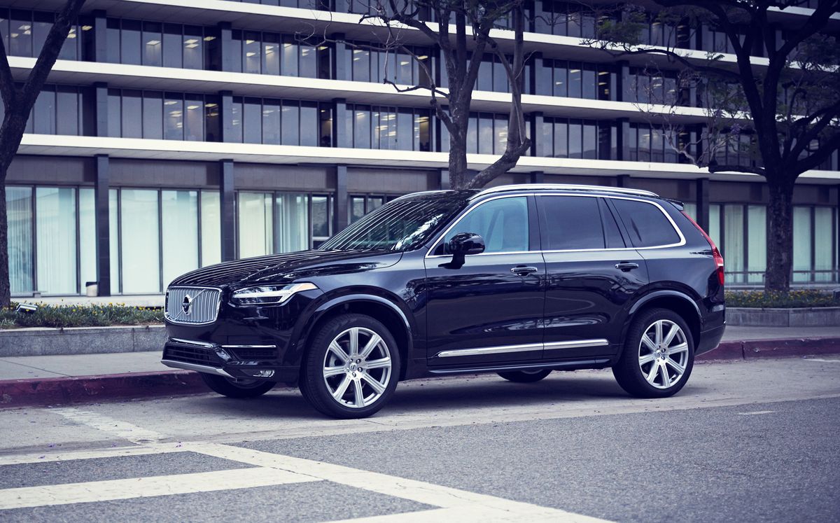 How Swede It Is: 2016 Volvo XC90 T6 AWD Tested!