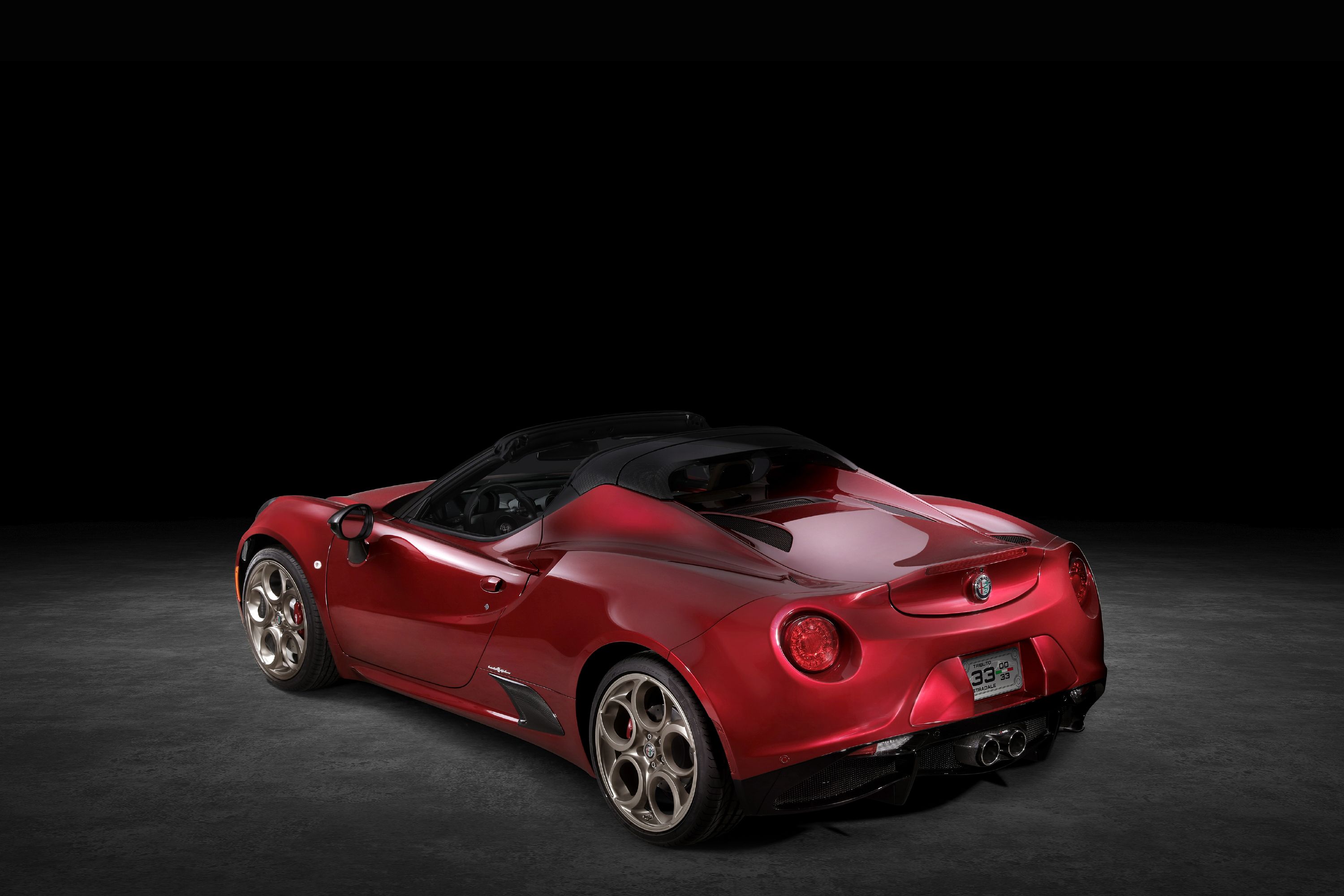 2020 Alfa Romeo 4C Review, Pricing, and Specs