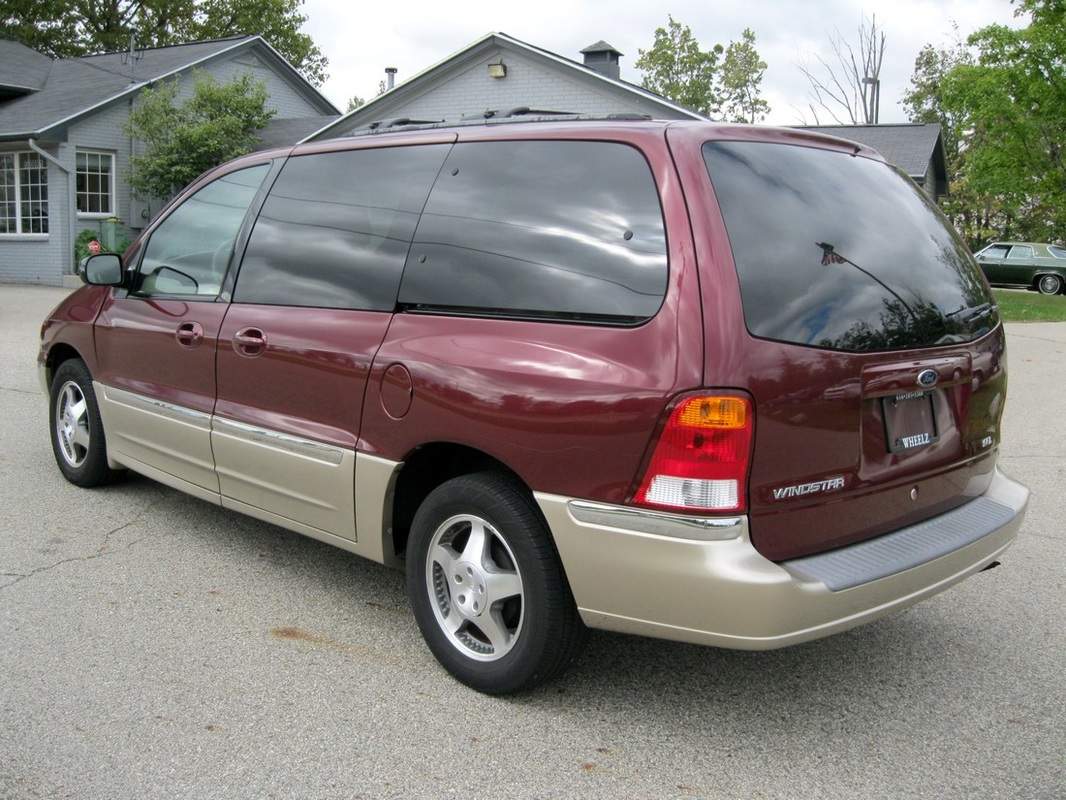 Ford Windstar 2000, Limited Edition