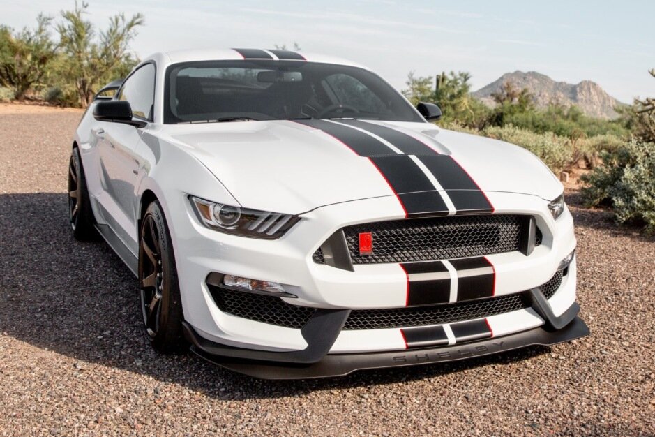 For Sale: 2018 Ford Mustang Shelby GT350R (Oxford White, 5.2L "Voodoo" V8,  6-speed, 1900 miles) — StangBangers