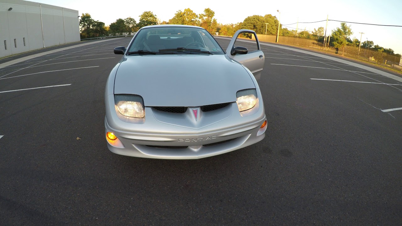 4K Review for 2002 Pontiac sunfire Silver virtual test-drive & walk-around  - YouTube