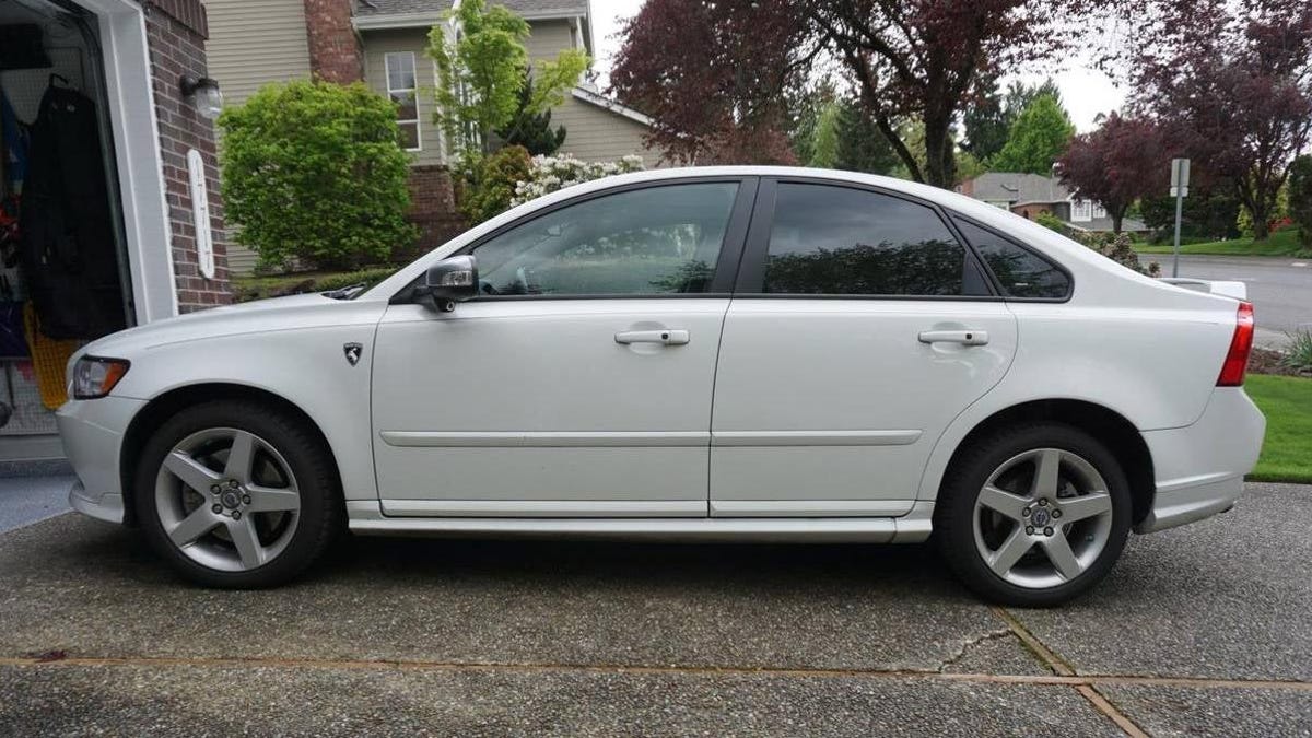 At $15,000, Is This 2010 Volvo S40 T5 R-Design A Deal?