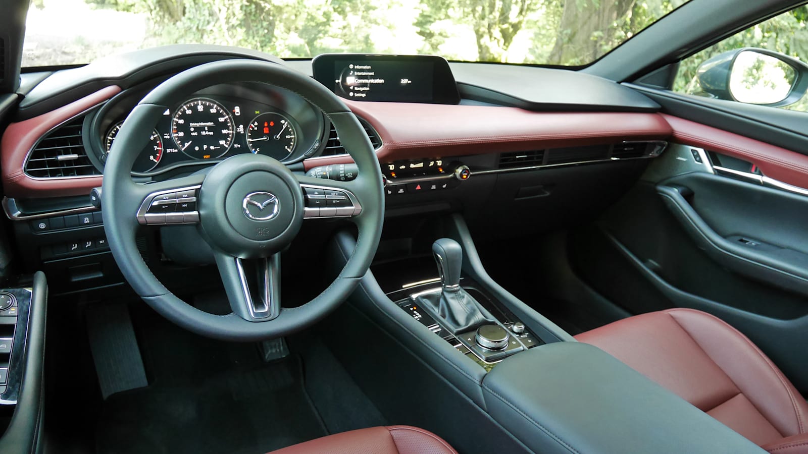 2019 Mazda3 Hatchback AWD Premium Review | Handling, performance, interior,  technology - Autoblog
