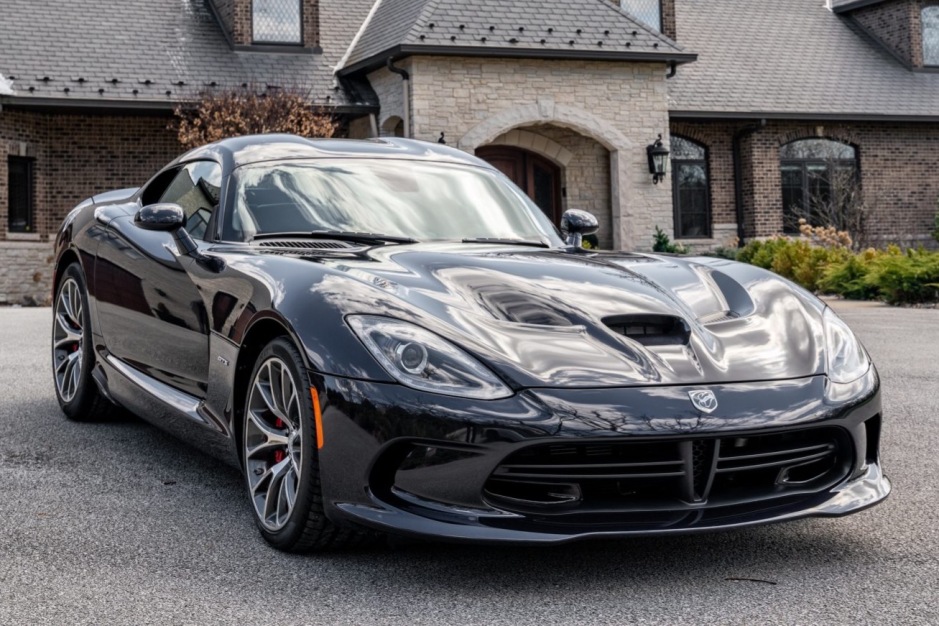 1,900-Mile 2013 SRT Viper GTS for sale on BaT Auctions - sold for $137,000  on April 7, 2022 (Lot #69,946) | Bring a Trailer