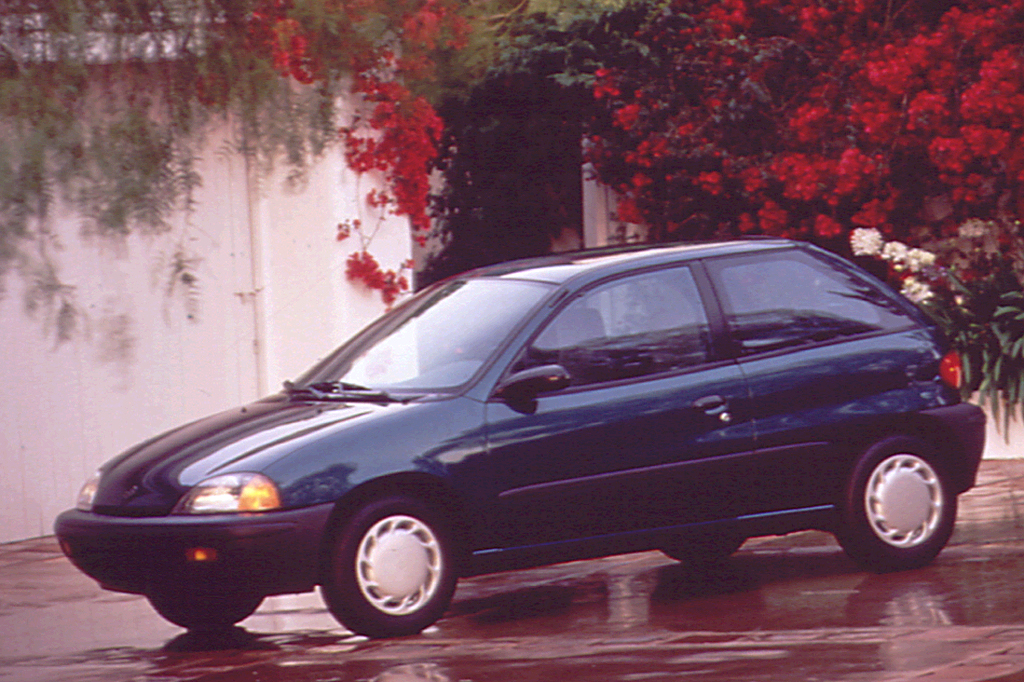 1995-01 Suzuki Swift | Consumer Guide Auto