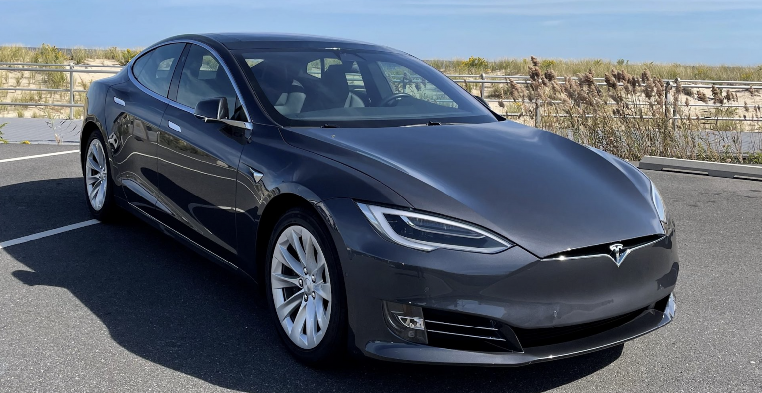 2018 / Model S / 100D / Midnight Silver Metallic - GMM73 | Only Used Tesla