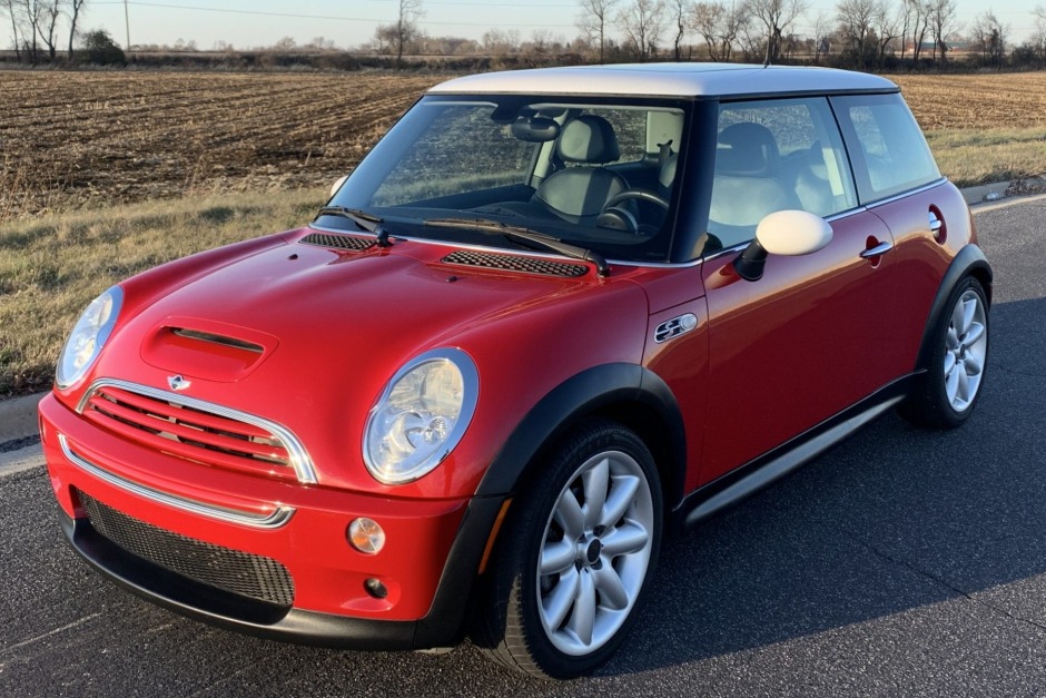 No Reserve: 38k-Mile 2003 Mini Cooper S for sale on BaT Auctions - sold for  $8,200 on January 11, 2021 (Lot #41,569) | Bring a Trailer