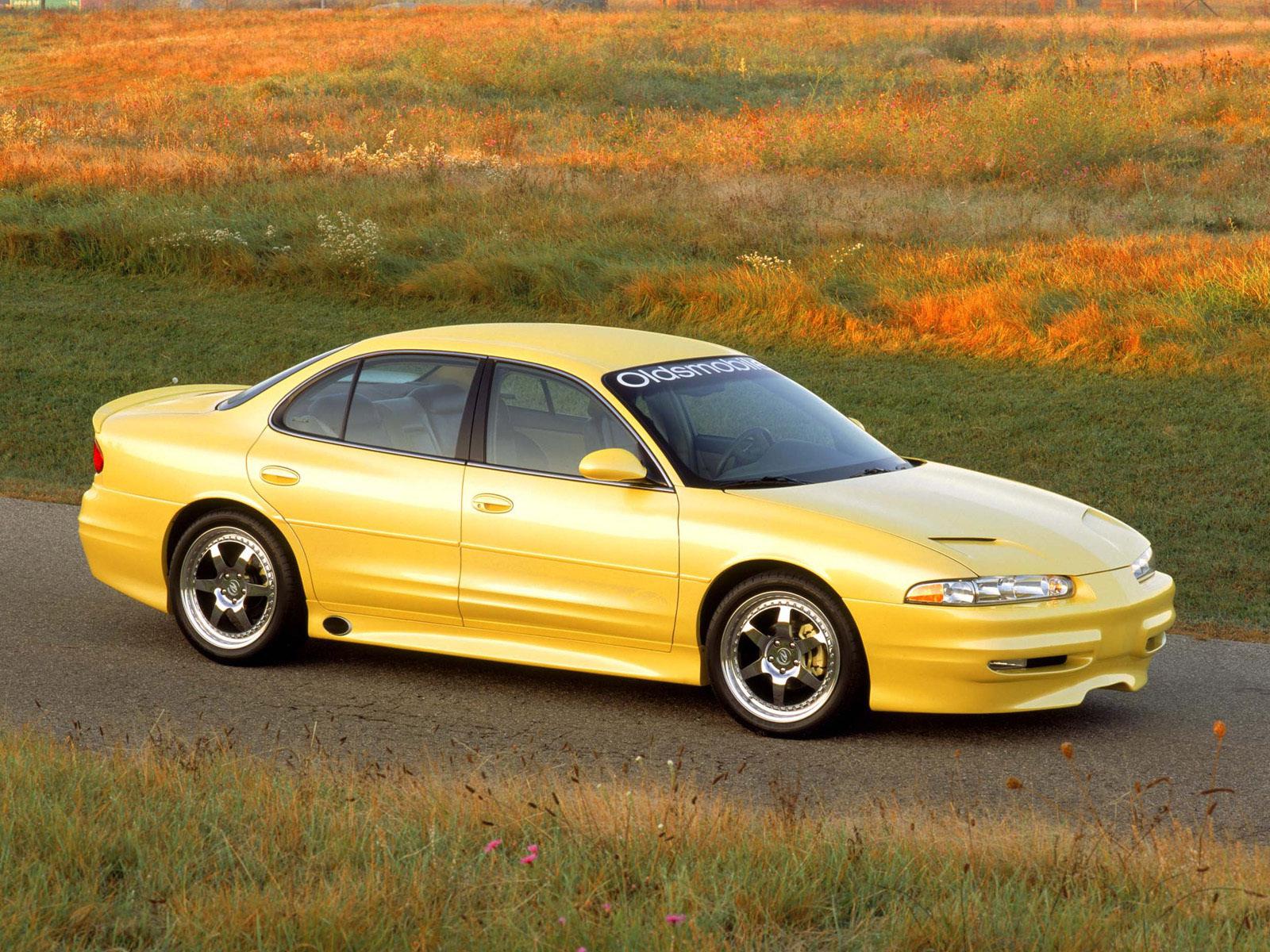 1999 Oldsmobile Cutlass, Official car of Nostalgia. People born after the  90s wanting blissful rose tinted goggles into a simpler time. And staring  right back is this. Wishing they got to see