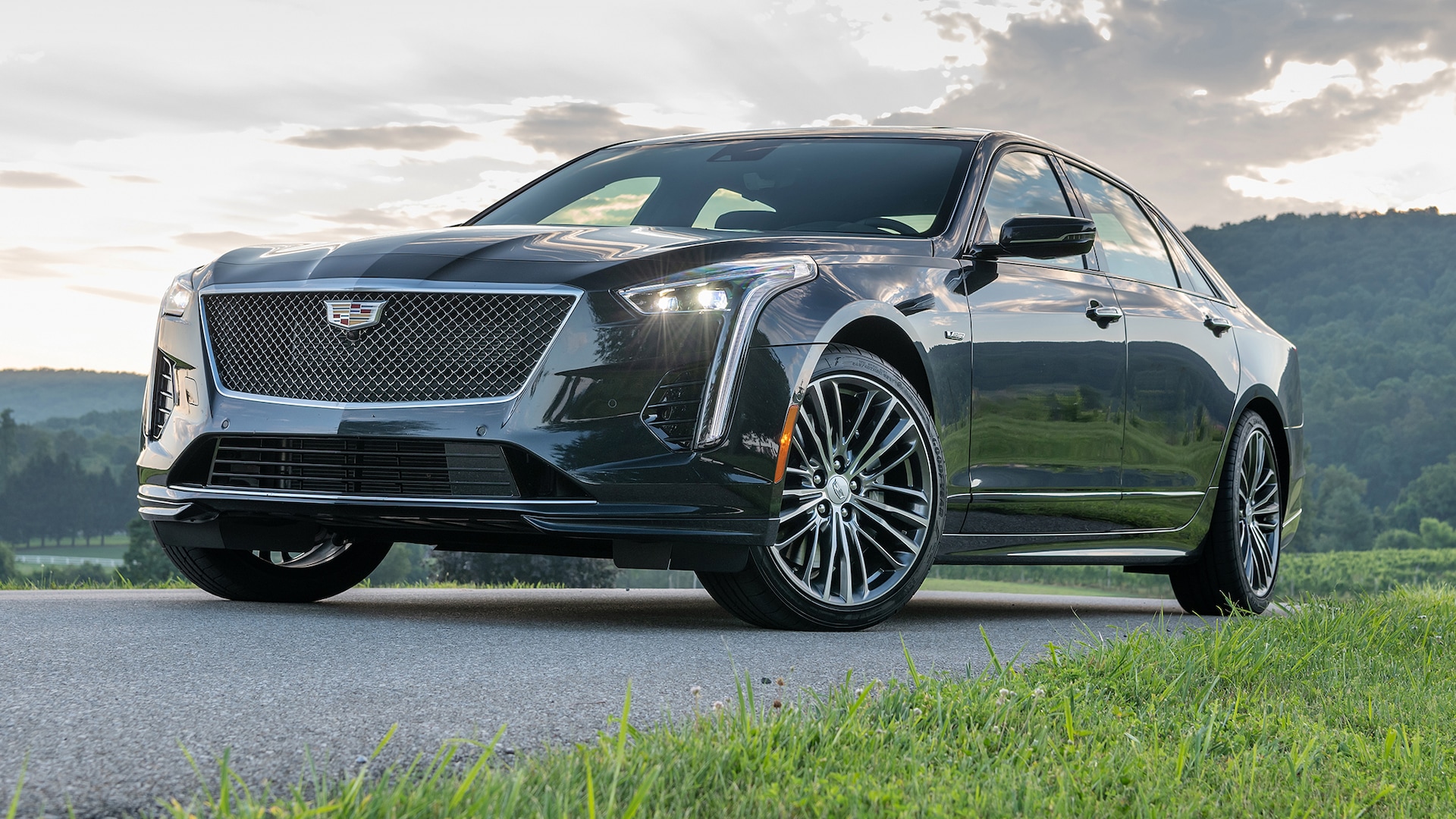 2019 Cadillac CT6-V Review: The 550-HP Blackwing V-8 Has Arrived