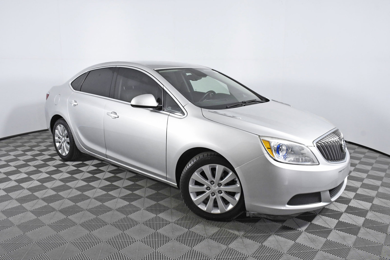 Pre-Owned 2016 Buick Verano Base 4dr Car in Palmetto Bay #C008546A | HGreg  Nissan Kendall