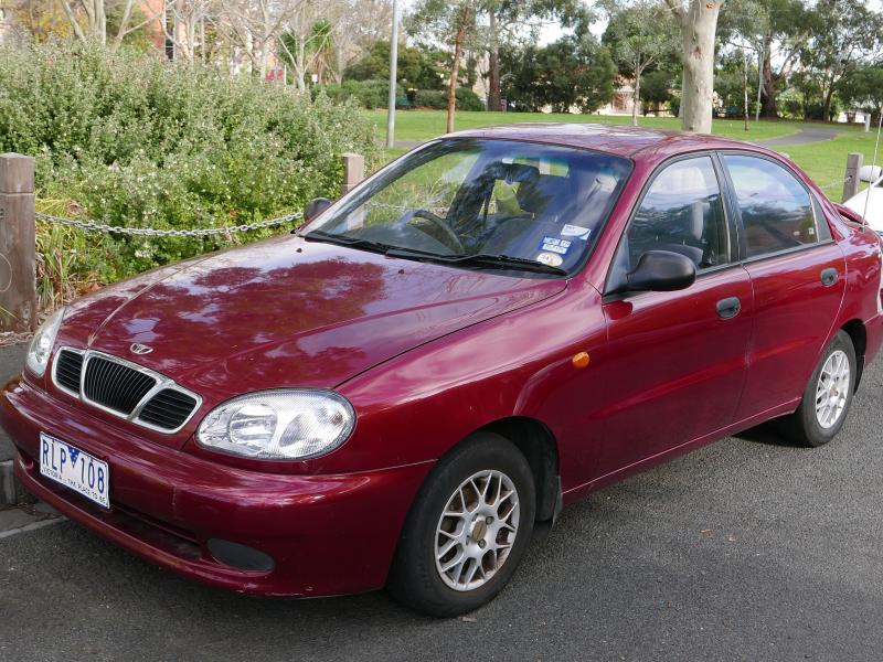 File:2002 Daewoo Lanos (T150) SE Limited sedan (2015-06-08) 01.jpg -  Wikimedia Commons