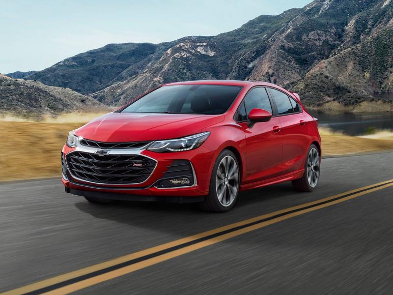 2019 Chevy Cruze Review & Ratings | Edmunds
